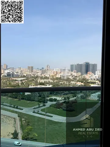 افخم واجمل غرفه وصاله مع 2 حمام بلكونه اطلاله مفتوحه باركينج مجانا موقع مميز صيانه كامله علي المالك طول فترة الايجار قريب من المخارج لدبي والشارقة