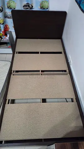 Single wooden bed frame with headboard (good condition)
