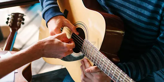 Private Guitar Classes in Sharjah Majaz