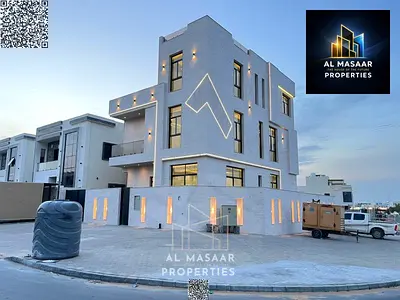 Own your dream villa, corner location on two streets, two floors and a rooftop, 6 master bedrooms, near services, including registration and ownership