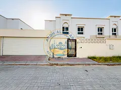 Best Price 4BR+M Villa | Renovated | Family Living