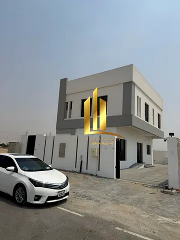 للبيع فيلا مفروشة في  مزيرعة