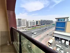 Prime location - 1 BR apartment - balcony - opposite of Lulu hypermarket - Family Area