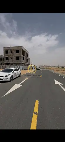 للبيع ارض سكني في منطقه مزيرعه ضاحيه الرحمانيه اماره الشارقه  بمساحه 2800 قدم مربع  تملك حر لجميع الجنسيات العربيه  مقابل المسجد والحديقه
