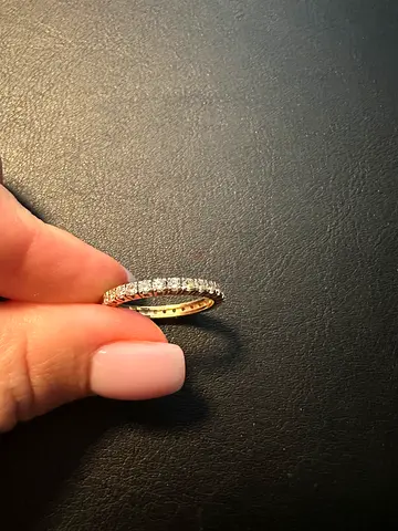 Beautiful Diamond Ring ( Damas )