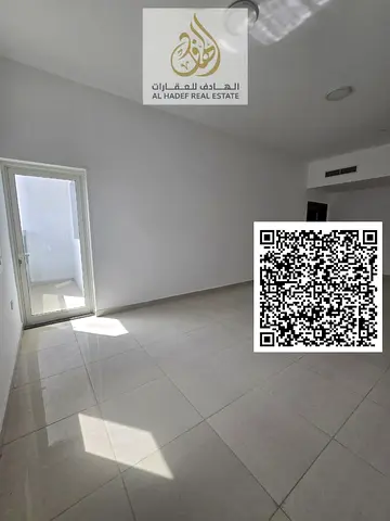 3 غرف ماستر وصالة بالجرف 2 خلف السفير مول، غرفة خادمة، 4 حمام، بلكونة، مساحات واسعة، 60 ألف سنوي، 4 أو 6 دفعات، شيك تأمين. جميع الغرف ماستر شقه ممتازه