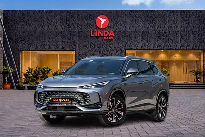 MG HS Luxury 2025, GCC Specs under Agency Warranty and Service Contract