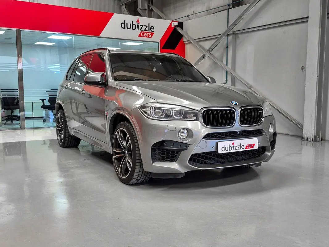 BMW X5 2018 — photo 1 of 16
