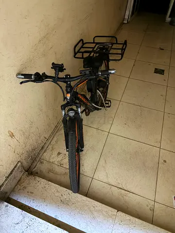 Used Mountain Bike with Front Rack - Good Working Condition