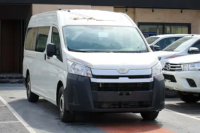 2026 Toyota Hiace DLX 2.8 DSL - GCC Specs