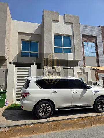 تاون هاوس للإيجار في الياسمين عجمان بسعر خيالي و مساحة ممتازة