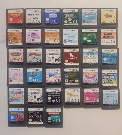 N,DS GAME COLLECTION.