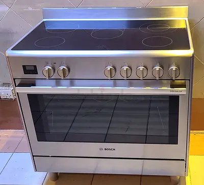 Bosch 8 series Electric Cooker freestanding