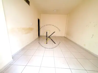 Ready To Move 2bhk||With Balcony||Easy Exit To Dubai||