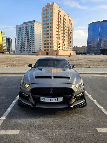 Ford Mustang GT V8 full shelby Kit good condition