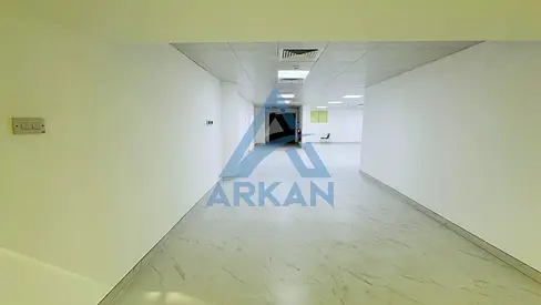 Independent Office in Al Mamzar Divisible | 3 rooms