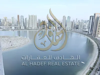 إطلالة بحيرة مع باركن مجاني — غرفتين وصالة في الخان بسعر لقطة