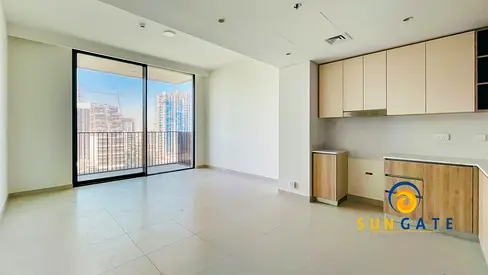 Full park view , nearby mall , brand new