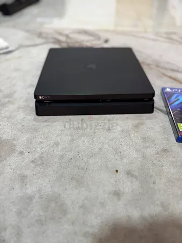 ps4 slim with gt7