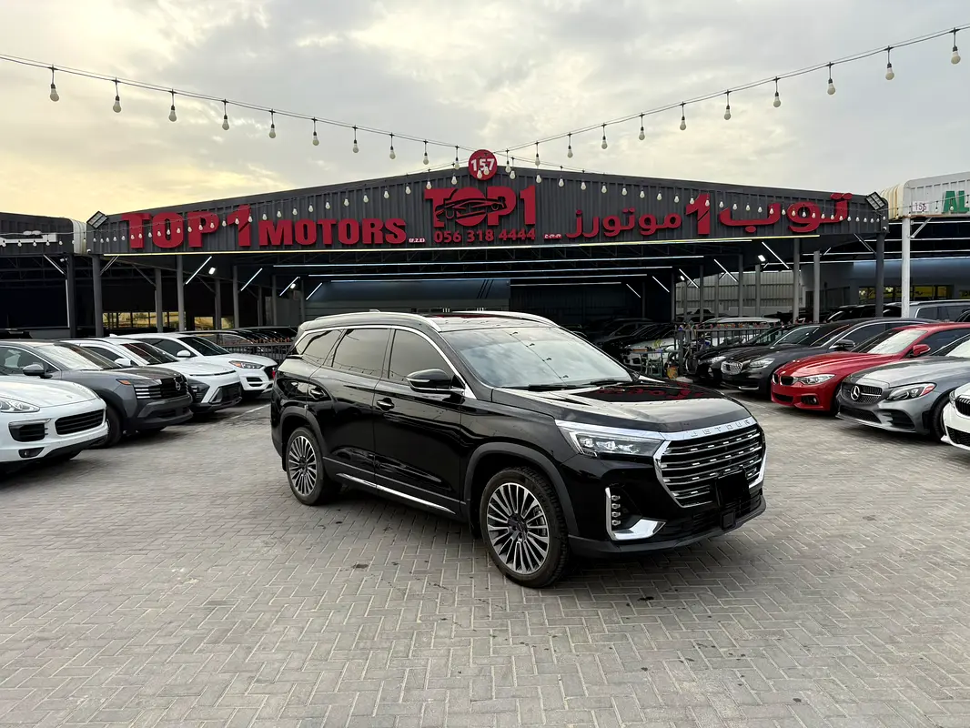 Jetour X90 Plus 2024 — photo 1 of 10