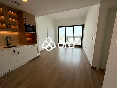High Floor | Townhouse View | Bright Unit