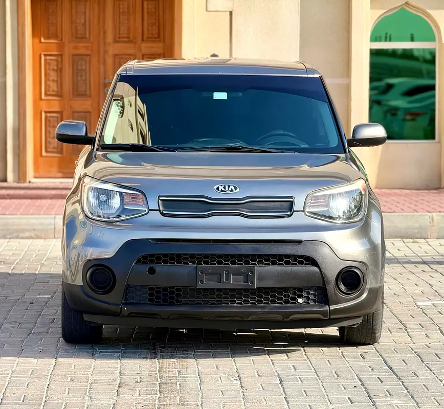 Kia Soul 2019 — photo 1 of 14