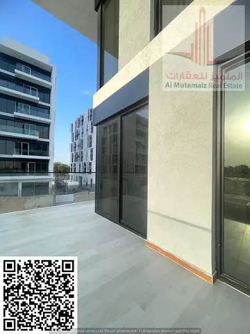 استديو للايجارمطل على نادي الغولف.اول ساكن