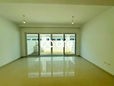 B2B I READY TO MOVE I SPACIOUS LAYOUT