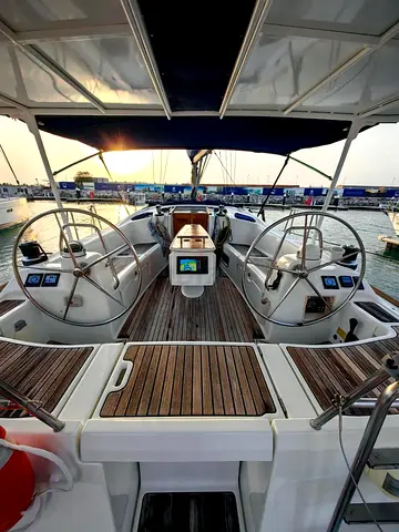 Beneteau Oceanis 40