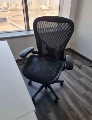 Herman Miller Size C Aeron Classic Office Chair fully loaded