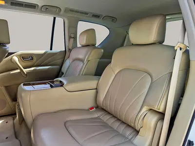 2015 Infiniti QX80 — фото 13