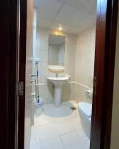 Bedspace available for bachelor