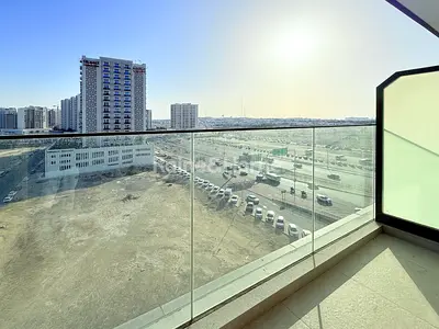 Immediately available | Near to Metro | Brand New