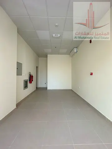 محل للإيجار في النعيمية 2 | موقع مميز وسهل الوصول | 20,000 درهم سنويًا