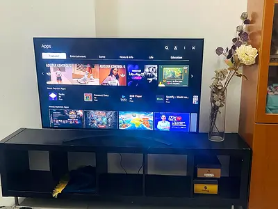 LG tv 55 inch with original box and magic remote