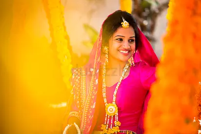 UNLIMITED PHOTOS AND EDITED PHOTOS AND REELS VIDEO!! JUST FOR 350/-DHS.