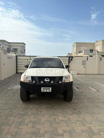 نيسان اكستيرا 2010