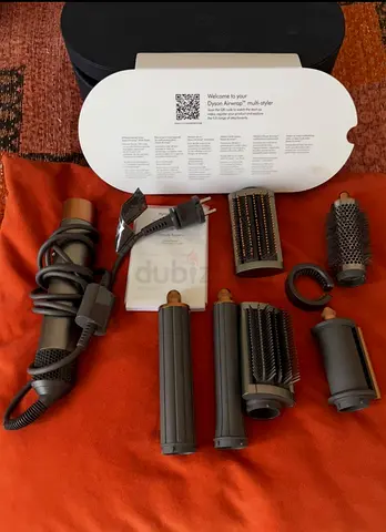 Dyson Airwrap Multi-styler excellent condition