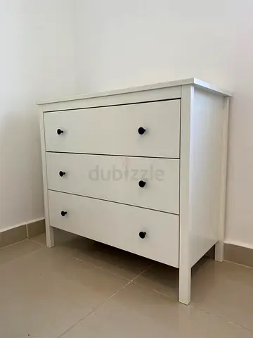 Hemnes chest 3 drawers