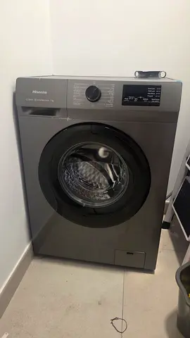 Hisense Washine Machine 7kg - Very good conditions .