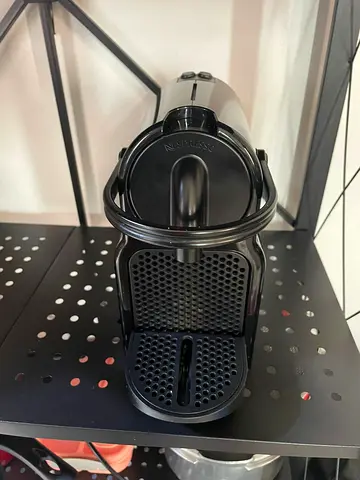 Nespresso inissia Coffee Machine - Compact  Works Well