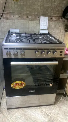 Cooking range