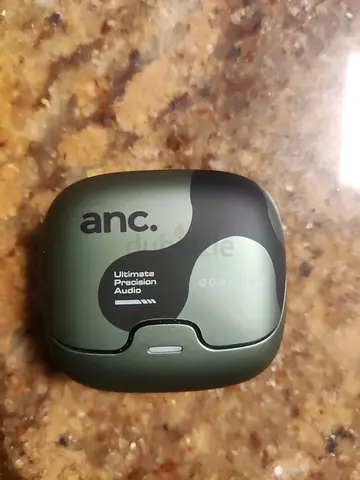 Boult ear buds for sale new one with box