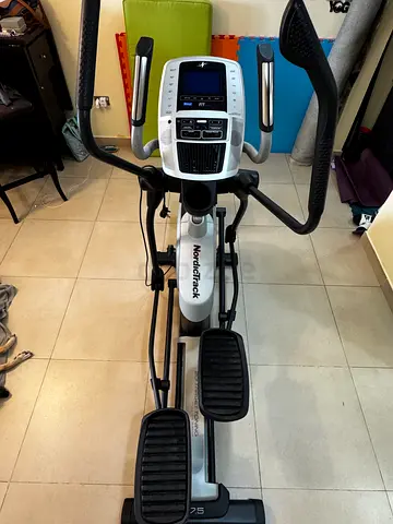 NordicTrack C 7.5 Elliptical – Good Condition