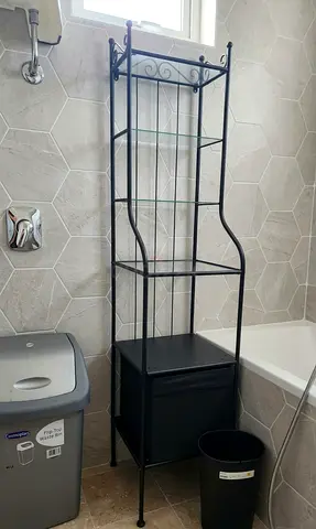 Washroom Stand
