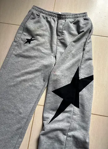 Gray Sweatpants Black star print