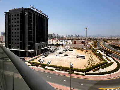 Vacant | Spacious Layout | Open Area View