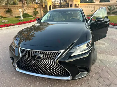 2018 LEXUS LS 500 LUXURY CAR