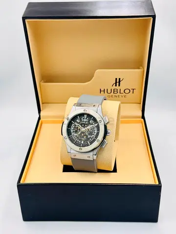 Hublot mens watch with chrono