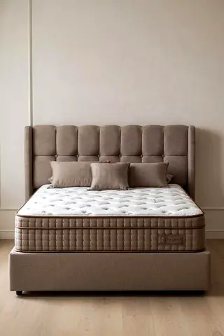 Button tufted thick headboard king size bed
